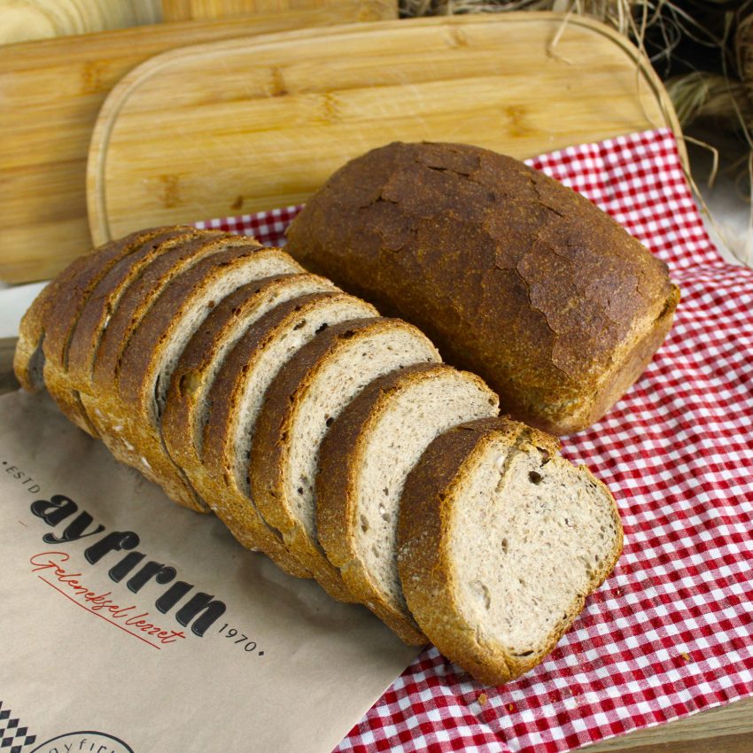 ekşi mayalı tam buğday çavdar ekmeği