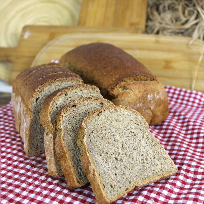 ekşi mayalı siyez ekmeği